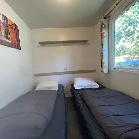 Mobil-home Ensoleille Pour 4 Proche Europa-park * Boofzheim