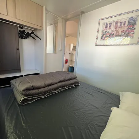 Mobil-home Ensoleille Pour 4 Proche Europa-park *