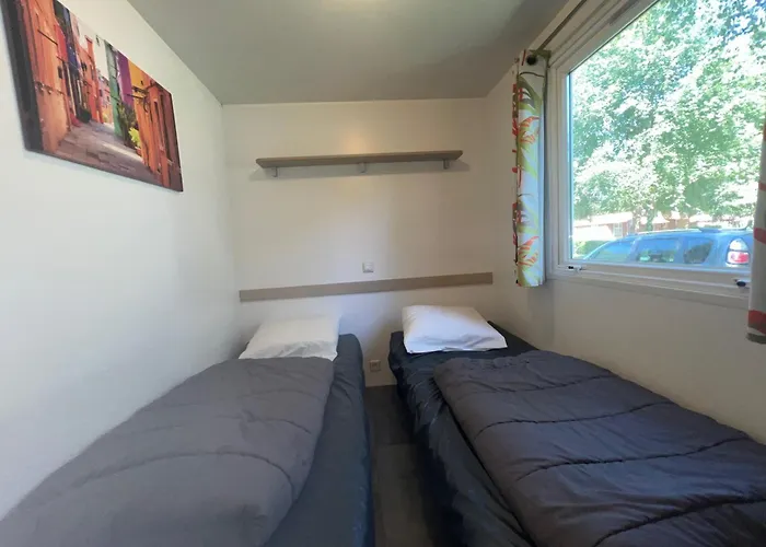 Mobil-home Ensoleille Pour 4 Proche Europa-park * Boofzheim