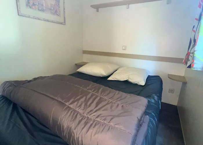 Holiday home Mobil-home Ensoleille Pour 4 Proche Europa-park *